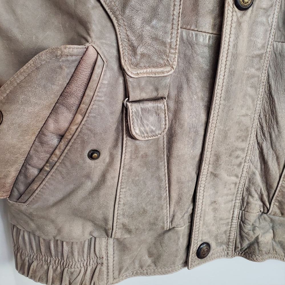 Vintage Canada Leather Men’s Tan Vest S-Medium - Picture 10 of 14
